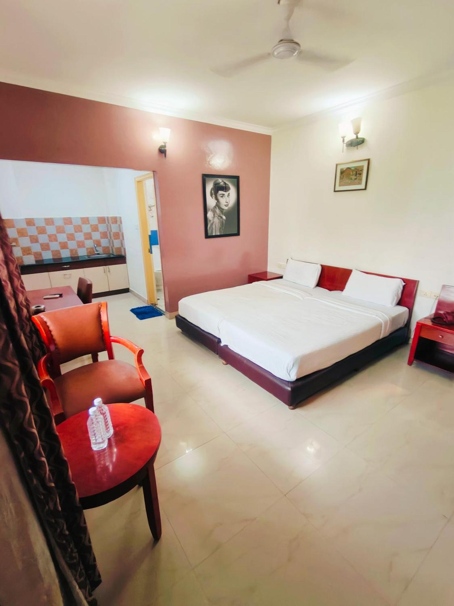 Kings Suites Palace Grounds Μπανγκαλόρ Εξωτερικό φωτογραφία